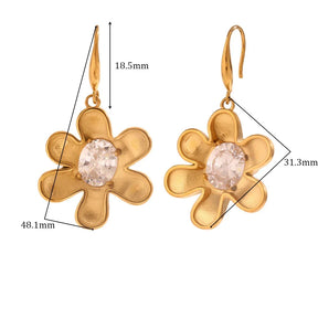 Brincos Flor de Zircônia Banhados a Ouro 18K