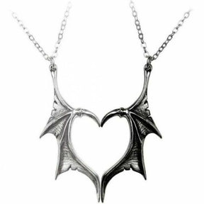 Couple Classic Game Lover Necklace Kindred Hunter Pendant High-quality Necklace Jewelry Gift Accessories
