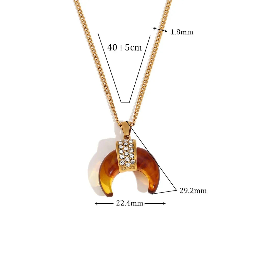 Colar Pingente Bull Horn Banhado a Ouro 18K