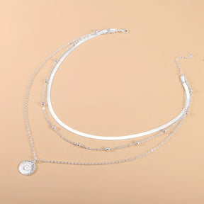 Colar Feminino Três Camadas em Prata 925 com Charme