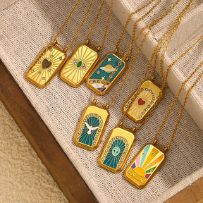 Colar Pingente Tarot Retangular em Aço Inoxidável 18K