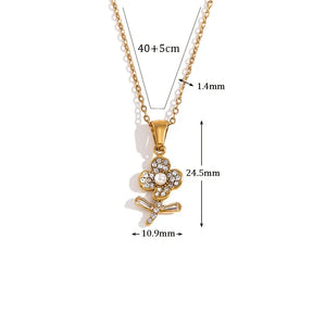Colar Elegante com Pingente de Flor e Zircônia