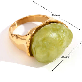 Anel Vintage com Pedra Acrílica e Zircônia