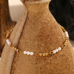 Pulseira Belle de Miçangas e Aço Inoxidável
