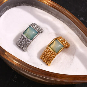 Anel Elegance com Pedra Natural e Zircônia
