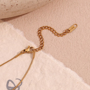 Colar Espiral Dourado com Corrente Cobra