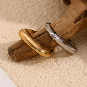 Anel Minimalista Quadrado em Aço Inoxidável Banhado a Ouro
