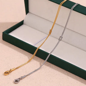 Pulseira Dupla Burnetts Joias: Elegância em Aço Inoxidável