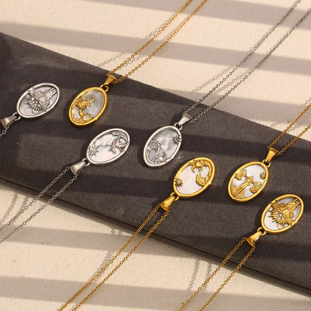 Colar Constelação Ebbelle em Aço Inoxidável 18K