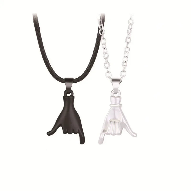 2pcs/set Pull Hook Hands Couple Necklace Pinky Swear Promise Love Hug Chain Necklace for Best Friend Couples Birthday Gifts