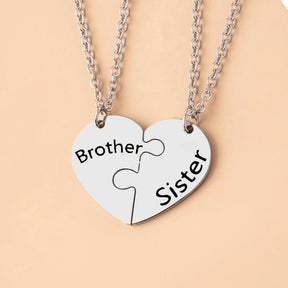 2 Pcs/Set Father Daughter Mother Son Necklace Stainless Steel Heart Puzzle Pendant Necklace Family Jewelry