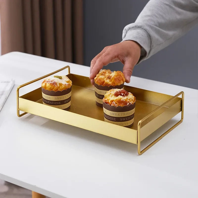 Bandeja Metálica Estilo Nórdico com Tampa para Snacks