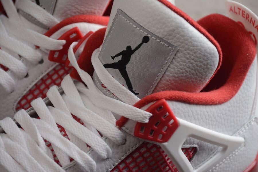 Air Jordan 4 Retro 'Alternate 89'