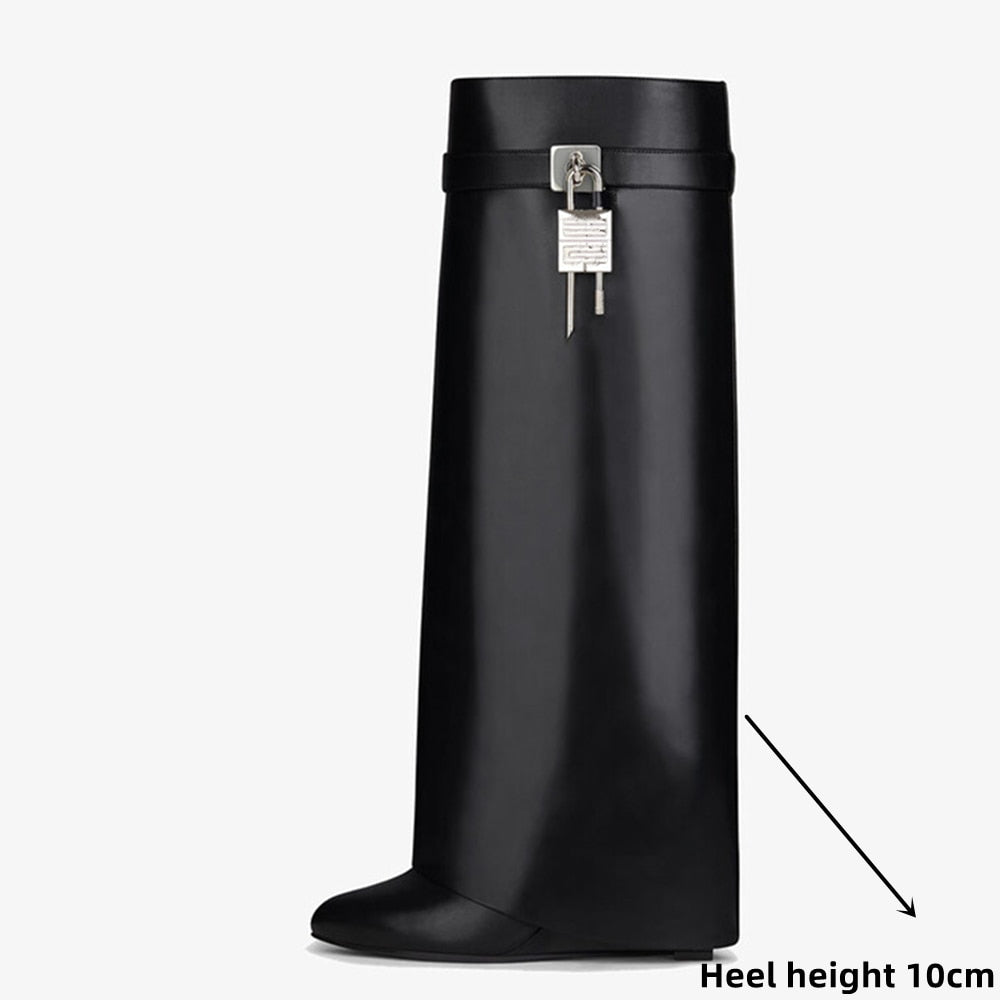 Bota Cano Alto Anabela
