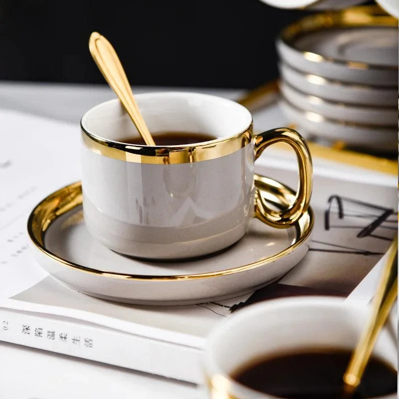 Caneca de Café de Cerâmica Luxuosa