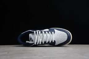 Nike Dunk Low Vintage Navy