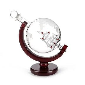 Conjunto Decanter Globo com Suporte em Madeira e 2 Copos Lenogue