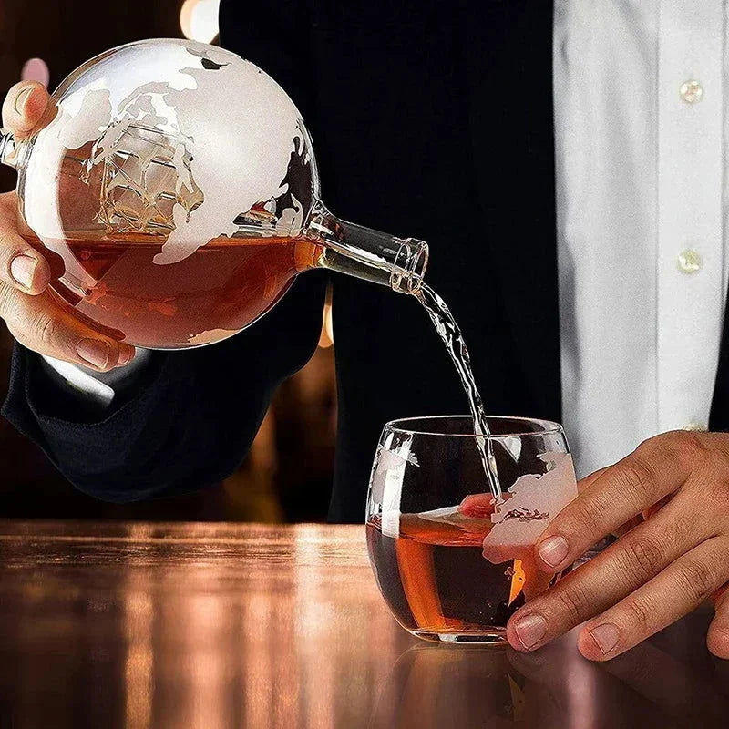 Decanter Globo com Suporte em Madeira
