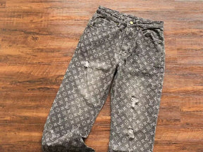 Calça Louis Vuitton Distressed Baggy Monogram Jeans