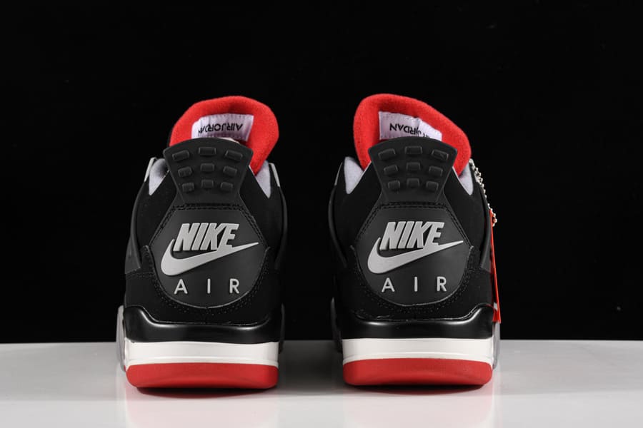 Air Jordan 4 Bred