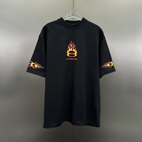 Camiseta Balenciaga Burning Unity