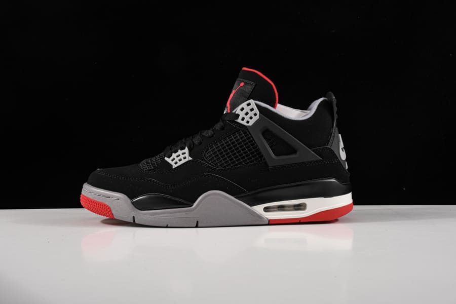 Air Jordan 4 Bred