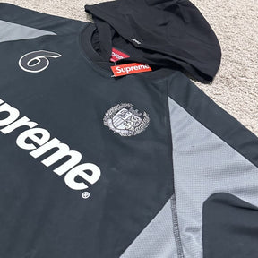 Conjunto Supreme Hooded Soccer Preto