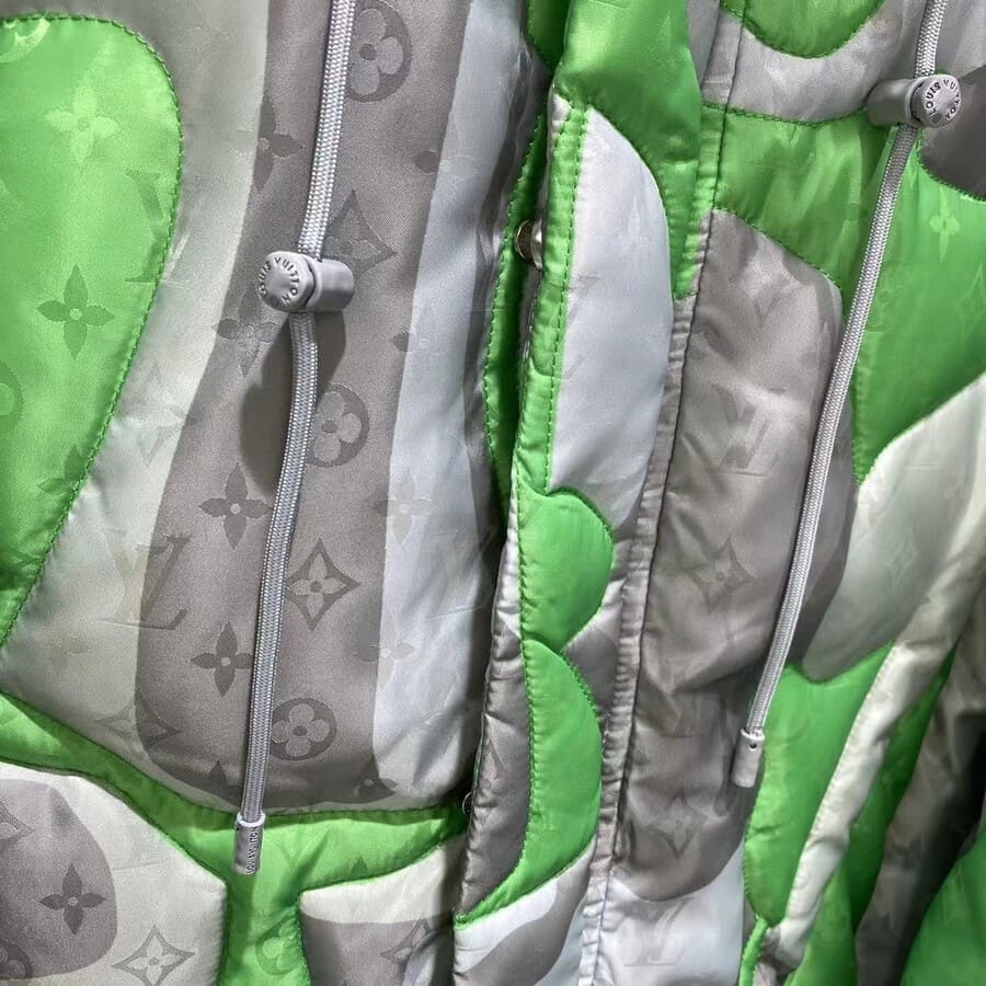 Jaqueta Louis Vuitton Patchworked Portrait Puffer