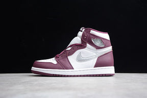 Air Jordan 1 High OG Bordeaux