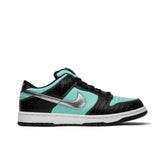 Nike Dunk Low Diamond Supply Co.