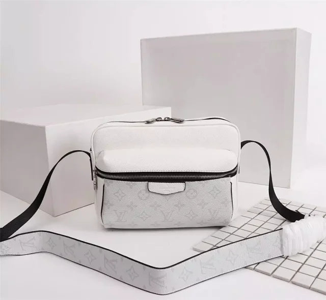 Louis Vuitton Bag Outdoor Messenger Optic White