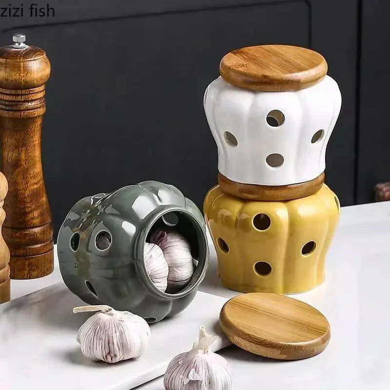 Pote de Cerâmica com Tampa de Madeira