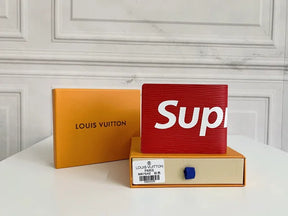 Carteira Supreme x Louis Vuitton